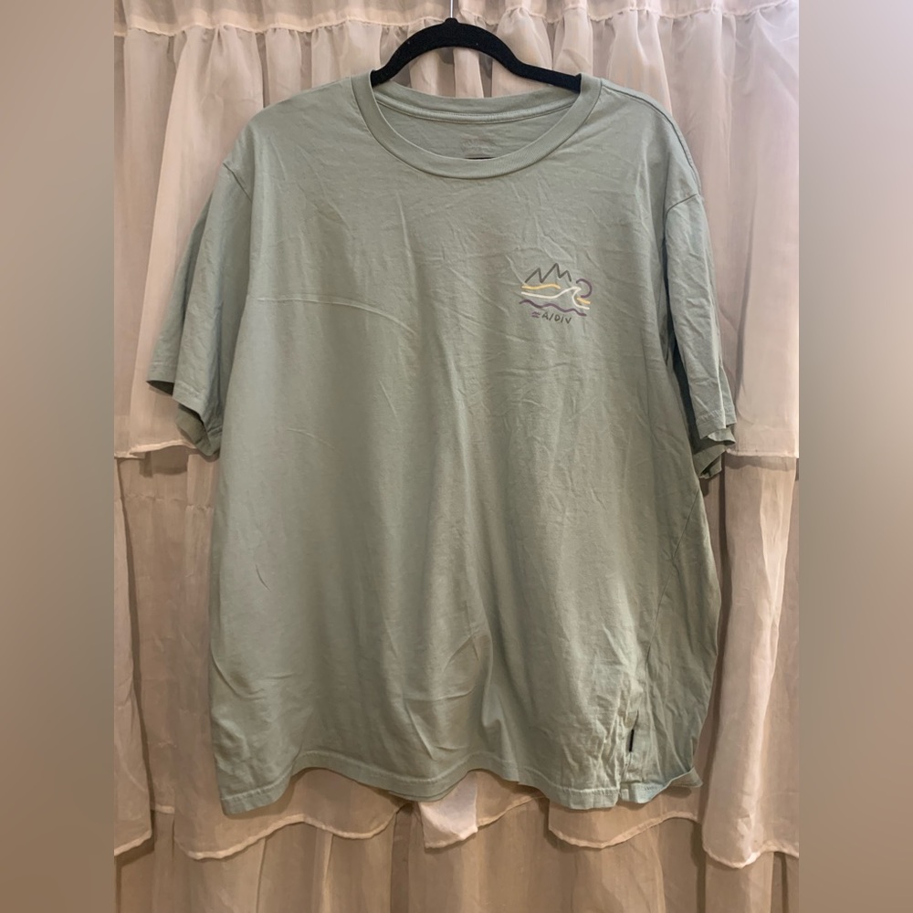 light green billabong short sleeve shirt